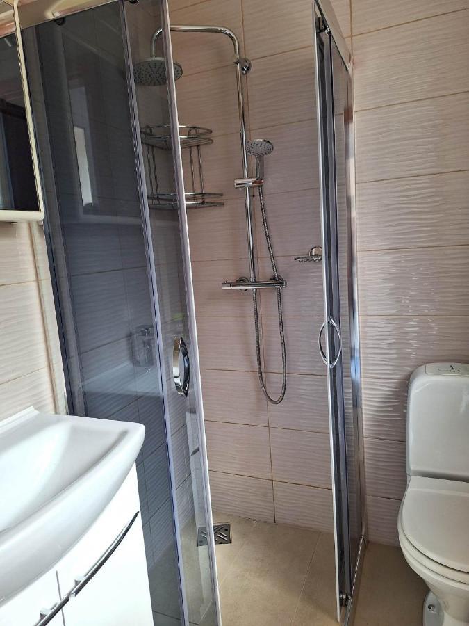 Apartamenty Dom nad Jeziorem Gleboczek Esterno foto