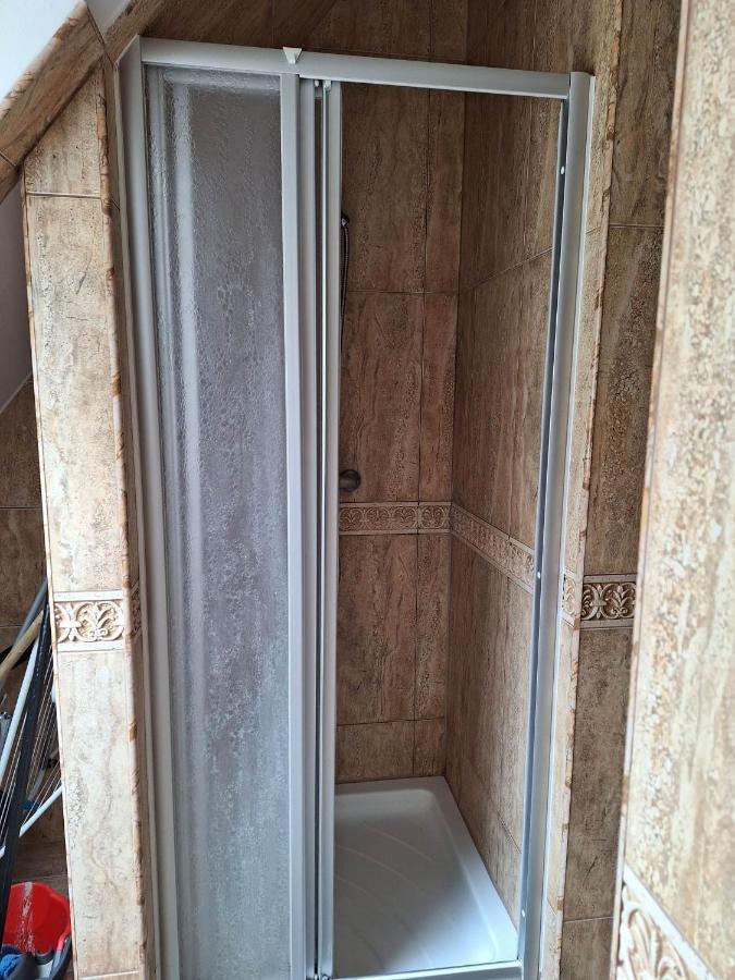 Apartamenty Dom nad Jeziorem Gleboczek Esterno foto