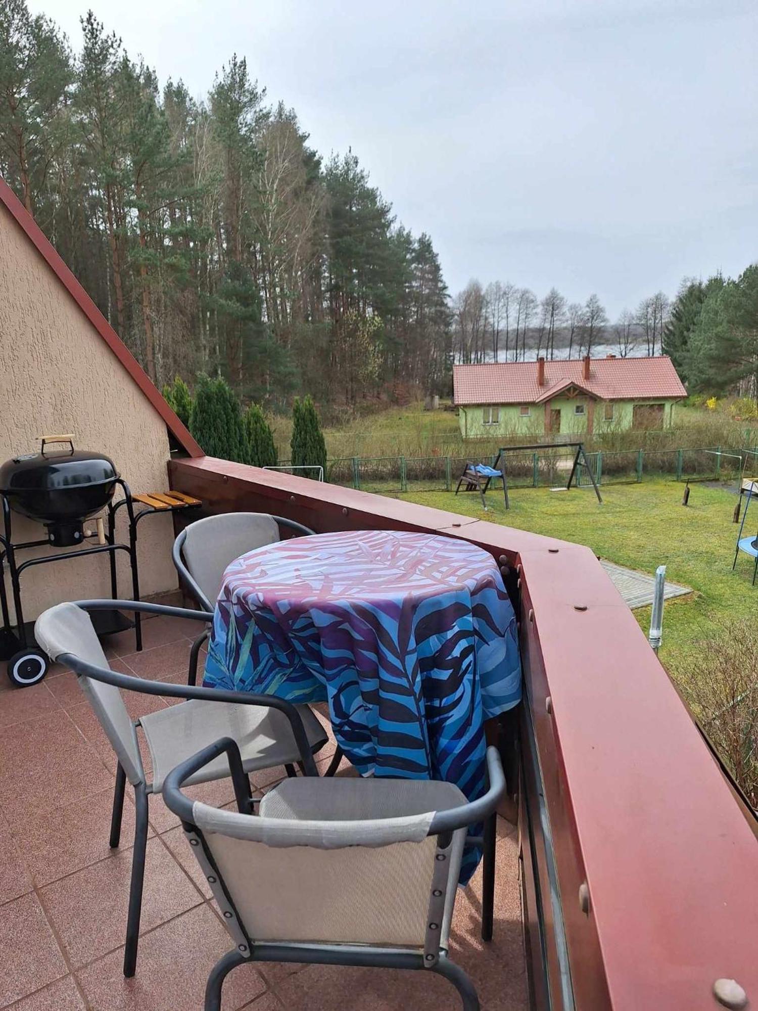 Apartamenty Dom nad Jeziorem Gleboczek Esterno foto